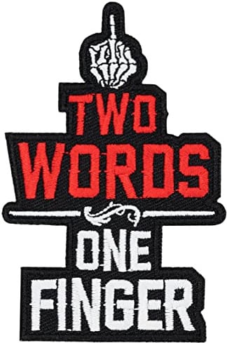 Aufnäher Aufbügler Patch Two Words One Finger lustige Sprüche spruch motive