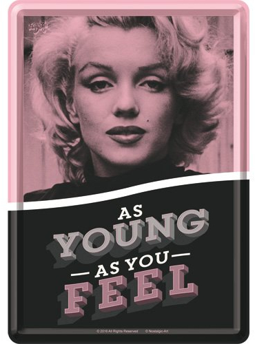 Nostalgic-Art Retro Blechpostkarte, 10 x 14 cm, Marilyn – As Young As You Feel – Geschenk-Idee für Film-Fans, Original Lizenzprodukt (OLP), Postkarte aus Metall, Mini-Blechschild als Grußkarte