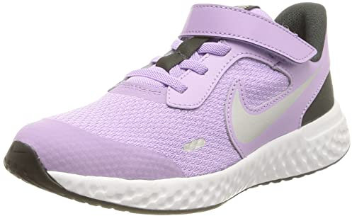 NIKE Revolution 5, Zapatillas, Lilac Metallic Silver Dk Smoke Grey, 28 EU