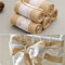 Yulakes 2 Stück Natürliche Jute Rustic Burlap Spitze Hessischen Tischläufer Tischband Stuhl Schärpe Band für Hochzeit Festival-Ereignis Tischdekoration 15*240cm