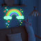 AIYONG Wandtattoo Kinderzimmer Kleiner Regenbogen Leuchtend, Herzförmig Leuchtsterne Wandaufkleber für Kinder Schlafzimmer Deko, Wandsticker Geschenk für Jungen Mädchen