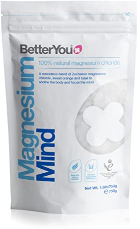Magnesium Mind Bath Flakes, Mischung aus reinem Zechstein Magnesiumchlorid, Süßorange und Basilikum zur Beruhigung von Körper und Geist, entwickelt in Großbritannien von BetterYou, 750 g