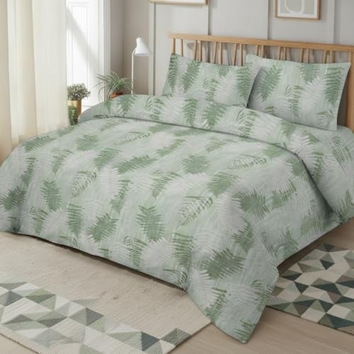 M&J Home 3 Piece King Duvet Cover Set, Floral Fern Green, Polycotton Blend 132 Thread Count, OEKO-TEX Certified, Button Closure, Easy-Care, Includes Duvet Cover & Pillowcases