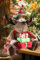 KAMACA Deko ELCH/RENTIER aus Stoff mit knuffigem Outfit und Geschenken ausgefallene Dekoidee Geschenk Winter Weihnachten (Rentier mit Geschenken sitzend 49cm)