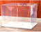 Einfach zu öffnen Clear Acryl Display Case-Assemble Countertop Box mit weißer Basis, Staubschutz Showcase (50x20x25cm/20X8X10inch)