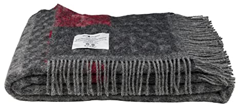 ÖJBRO VANTFABRIK Skaftö Grå gewebte Wolldecke mit Fransen 130x220 cm/grau/Russ/rot 100% Merinowolle Strick-Plaid Tagesdecke Quilt warm weich - Hergestellt in Schweden