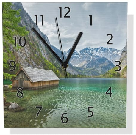 Wallario Design Wanduhr Berghütte an See aus Aluverbund, Alu-Uhr Größe 30 x 30 cm, Schwarze Zeiger mit Metalloptik