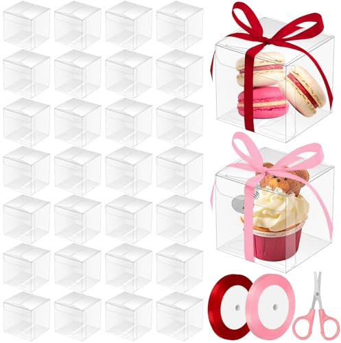 Mardatt 30 Stück 3x3x3in klar Favor Boxen mit Bändern Schere, Kunststoff klar Boxen für Gefälligkeiten transparente Würfel Geschenk Cupcake Boxen, Süßigkeiten-Boxen