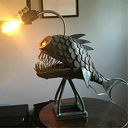 Steampunk-Angler-Fisch-Lampe, handgefertigte Vintage-Eisenkunst-Statue für Halloween-Dekoration und Schlafzimmerbeleuchtung, USB-LED-Nachtlicht, Geschenk mit Meerestier-Design, Größe: (M) 22 x 13 x 16