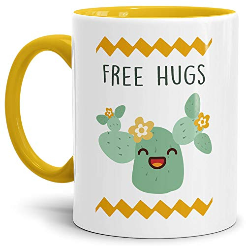 Tassendruck Spruch-Tasse Free Hugs Kaffee-Tasse/Mug/Cup/Becher/Lustig/Witzig/Kaktus/Umarmen/Genervt/Innen & Henkel Gelb