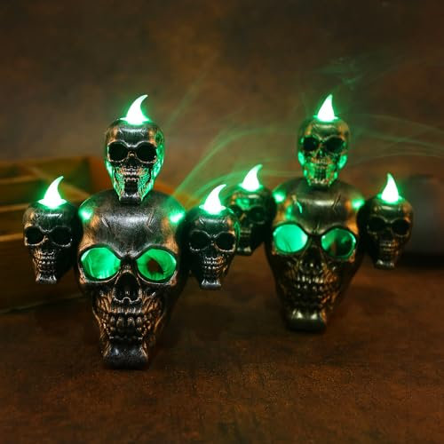 Halloween Deko Lichter 2 Stück Halloween Flammenlose Stumpenkerzen Schädel Lampe mit Rauch Feature Batteriebetriebene Halloween Kerzen Licht für Horror Gruselige Spukhaus Halloween Partys Bar