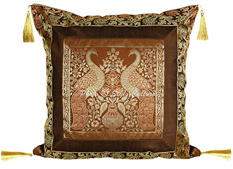 Stylo Culture Indische Dekorativ Brokat Seide Sofa Kissenbezüge 45x45 cm Kaffeebraun Dekokissen Jacquard Quasten Wohnzimmer Couch Kissenhülle Pfau Quadrat Reißverschluss 18x18 Kissen Bezüge - 1 STK.