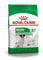 Royal Canin Mini Adult 8+ | 2 kg | Alleinfuttermittel für kleine Hunde (bis 10 kg) in der 2. Lebenshälfte | Ab dem 8. Lebensjahr | Kann zur Unterstützung der Vitalität beitragen
