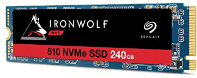 Seagate IronWolf 510 SSD, 240 GB, SSD Interno, M.2 NVMe per NAS con Sistema RAID Multialloggiamento, 3 anni Rescue Services (ZP240NM30011)