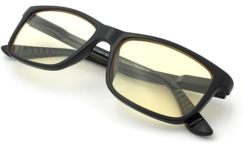 J+S Vision Blue Light Shield Computer Reading/Gaming Glasses - 0.0 Magnification - Anti blue light 100% UV protection Low color distortion, classic matte black frame - Essential Gaming Gear by J+S