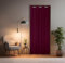 tinycurtains, Türvorhang mit Teleskopstange, einfache Montage in nur 1 Minute ohne Bohren (Türgardine beeriges rot H195 x B150 cm + Stange weiß B55-90 cm)
