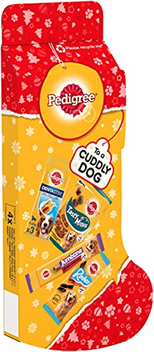 Pedigree 1 x Weihnachts-Hundestrumpf mit 4 Packungen Leckerlis.
