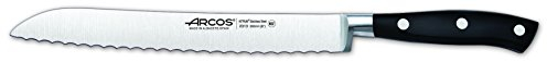 Arcos Serie Riviera - Brotmesser - Klinge aus Nitrum geschmiedetem Edelstahl 200 mm - HandGriff Polyoxymethylen (POM) Farbe Schwarz, 8'