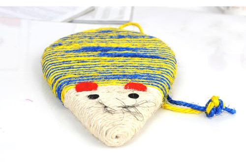 BESTonZON Buntes Krallenschleifbrett Zufällige Farbe Geeignet aus Sisal Kreatives Katzenmaus Spielzeug Platzsparend und Spielen Zufälliger Stil für Hauskatzen im Innenbereich