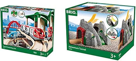 BRIO World 33512 Großes Bahn Reisezug Set – Eisenbahn mit Bahnhof, Schienen und Figuren & Magischer Tunnel – Eisenbahnzubehör Holzeisenbahn – empfohlen für Kinder ab 3 Jahren