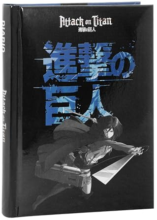 Attack On Titan – offizielles Schultagebuch Attack on Titan, 12 Monate Tagebuch, ideal für die Grund- oder Mittelschule, gepolsterter Einband und 384 farbig bedruckte Innenseiten, 12 x 16,5 cm