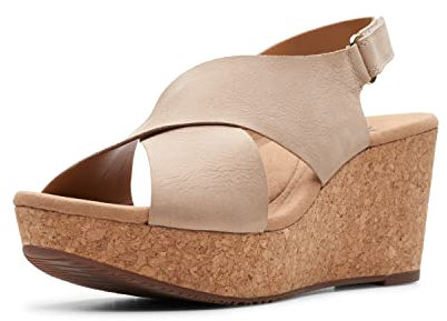 Clarks Women's Annadel Eirwyn Wedge Sandal, Sand, 5.5 UK