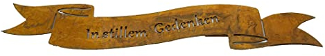 Schriftzug - In Stillem Gedenken - Schriftrolle Rost Metall Grabschmuck Allerheiligen Grabdeko Rostdeko Trauerdeko Floristik Gesteckdeko Aufleger Grabaufleger