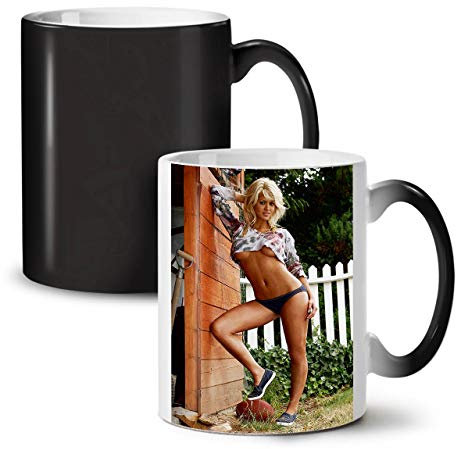 Wellcoda Heiß Mädchen amerikanisch Farbwechselbecher, Tasse - Großer, Easy-Grip-Griff, Wärmeaktiviert, Ideal für Kaffee- und Teetrinker