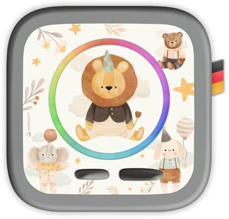 nordroom Schutzfolie kompatibel mit Toniebox 2 „luamm mit Löwe, Tiere, Elefant, Aufkleber passgenau und selbstklebend auf hochwertiges kratzfestes Vinyl, Schutzcover Musikbox für Kinder Spielzeug