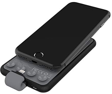 Energizer Powerbank 4000mAh external battery, mobile phone and tablet charger with 2.1A for Apple iPhone and Apple iPad with suction cups for mounting on the device - PP4002A_BK