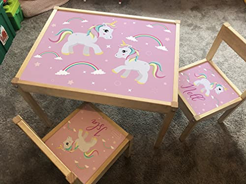 MakeThisMine Table et 2 chaises Personnalisables pour Enfants - Motif Licorne Rose Scintillante - en Bois - avec nom gravé - pour Enfants, Filles, Amis, garçons, Famille, Cadeau d'anniversaire