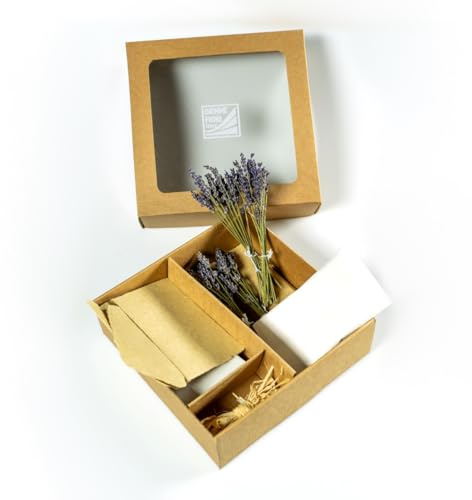 DIEMME FIORI | Coffret Lettres Cadeau, 4 Enveloppes et 4 Lettres en Papier de Lavande Recyclé, 4 Bouquets de Lavande, 4 Sacs Parfumés, Raffia Naturel, Biodégradable
