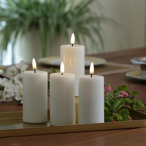 MARELIDA LED Kerzen Deluxe Homeart 4er Set Adventskerzen Echtwachs Kerzenset für Weihnachten Adventskranzkerzen 5 x 10cm mit Batterien und Fernbedienung (weiß)