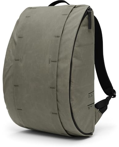 Db Journey Hugger Backpacks aus Polyamid und Polyester in der Farbe Forest Green mit einem Volumen von 15L, Größe: 48x30x16 cm, 1000173201701