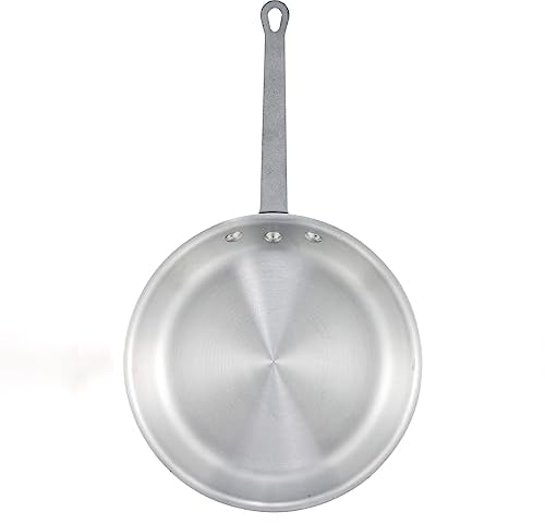 Winco AFP-7A Commercial-Grade Aluminium Fry Pan/Skillet, 7, Silver