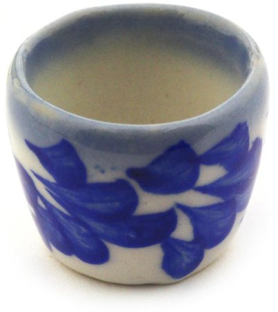 MyTinyWorld 2 Dolls House Miniature White Ceramic 19mm Plant Pots Decorated with Petal