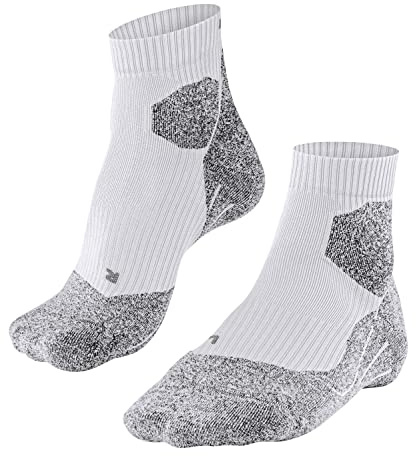 FALKE Herren RU Trail Laufsocken schnelltrocknendes atmungsaktives Funktionsmaterial leichte Polsterung antiblasen mit Kompression stabilisierend reduziert Umknicken vegan 1 Paar