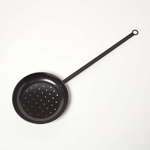 Homescapes Schwarze Maronen-Pfanne aus Karbonstahl mit langem Stiel, Röstpfanne Kastanien, Outdoor-Pfanne gelocht