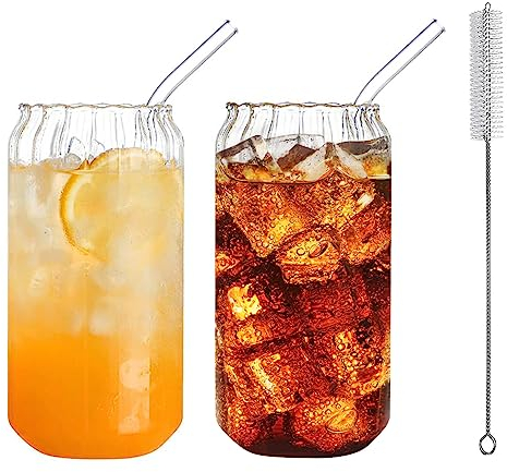 URMAGIC Ribbed Drinking Glasses with Straws,2 Pcs 550ml Ribbed Glass Cups,Vintage Glassware,Iced Coffee Cups,Juice Glasses,Origami Style Glass Cup,Clear Glass Cup,Christmas Glassware,Xmas Party Decor