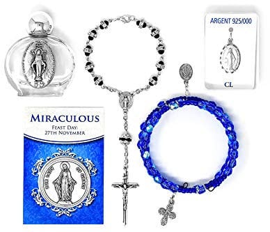 DIRECT FROM LOURDES Coffret cadeau avec médaille miraculeuse de luxe avec bouteille d'eau sacrée en verre, chapelet de voiture d'une décennie et bracelet chapelet en fil de mémoire.