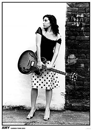 Close Up Amy Winehouse Poster Camden Town (59,5cm x 84cm)