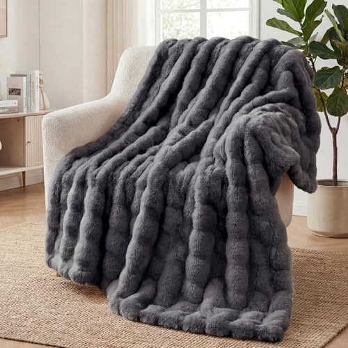 SHANNA Coperta Plaid Pile Divano Super Microfibra Calda e Morbida | Coperta Confortevole Pelosa Blanket Pesante Copriletto Autunnale Invernale Multiuso Divano/Letto Singolo/Matrimoniale