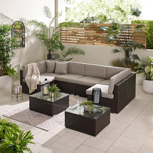 Furniturebox UK Rattan Garden Furniture - Orlando Outdoor Furniture Sofa Set - Modern & Elegant 6 Seater Garden Patio Table, Cushions and Chairs - Cover Included (Chocolate Brown)