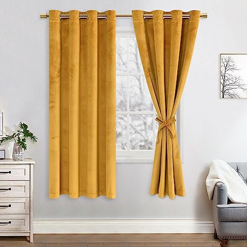 JIUZHEN Verdunklungsvorhang aus Samt,2er Set weiche blickdichte Gardinen mit Ösen für Schlafzimmer,140x175cm (Breite x Höhe),Warm Glod