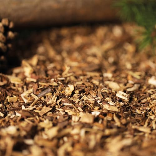 federgold Waldboden-Einstreu 11kg Nadel- & Hartholz für Geflügel | Natürliche Waldboden-Einstreu mit Waldduft – saugstark, staubarm & ideal für ein hygienisches, artgerechtes Stallklima