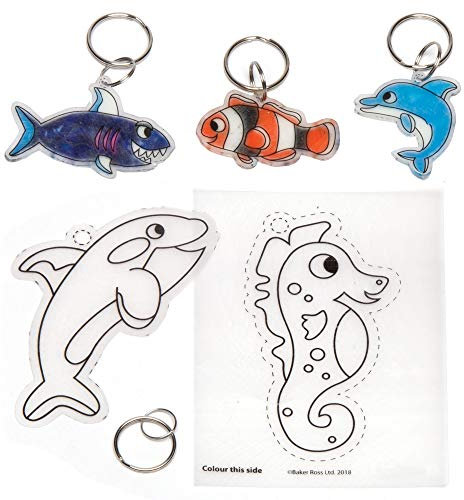 Baker Ross Schlüsselanhänger aus Schrumpffolie „Meerestiere“ (8 Stück) – Weißes Schrumpffolie mit Vorgedruckten Meerestiermotiven für Kinder zum Schmücken