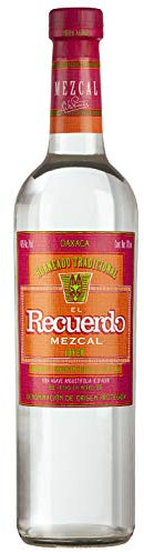Mezcal Recuerdo Joven - Botella de Mezcal Mexicano - Sin Reposo ni Maduración Fabricado con Agave - 70 cl - 40% de Alcohol - con Sabor Agridulce y Cítricos Frescos