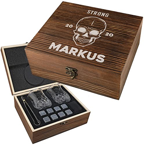 7-TLG Whisky Steine Set mit Gravur - Motiv: Totenkopf - 1x personalisierte Holzbox - 2X Whiskeygläser, 9X Kühlsteine, 1x Beutel, 1x Zange - wiederverwendbar - Eiswürfel - Present, Geschenk