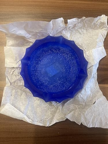 Crystal Blue Glass Ash Tray: Elegant and Functional Décor Piece