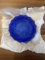 Cendrier en verre bleu cristal : pièce décorative élégante et fonctionnelle